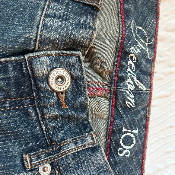 NWT - Tommy Hilfiger Classic Bootcut Women's Blue Jeans - Picture 6 of 15